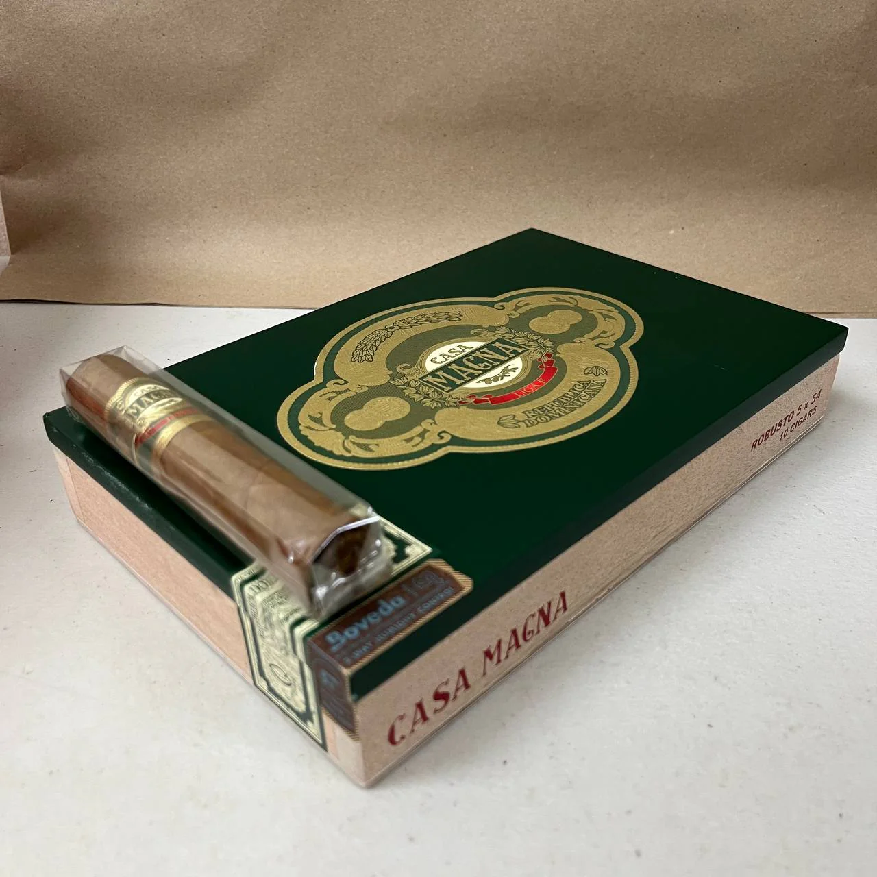 Casa Magna Liga F Robusto