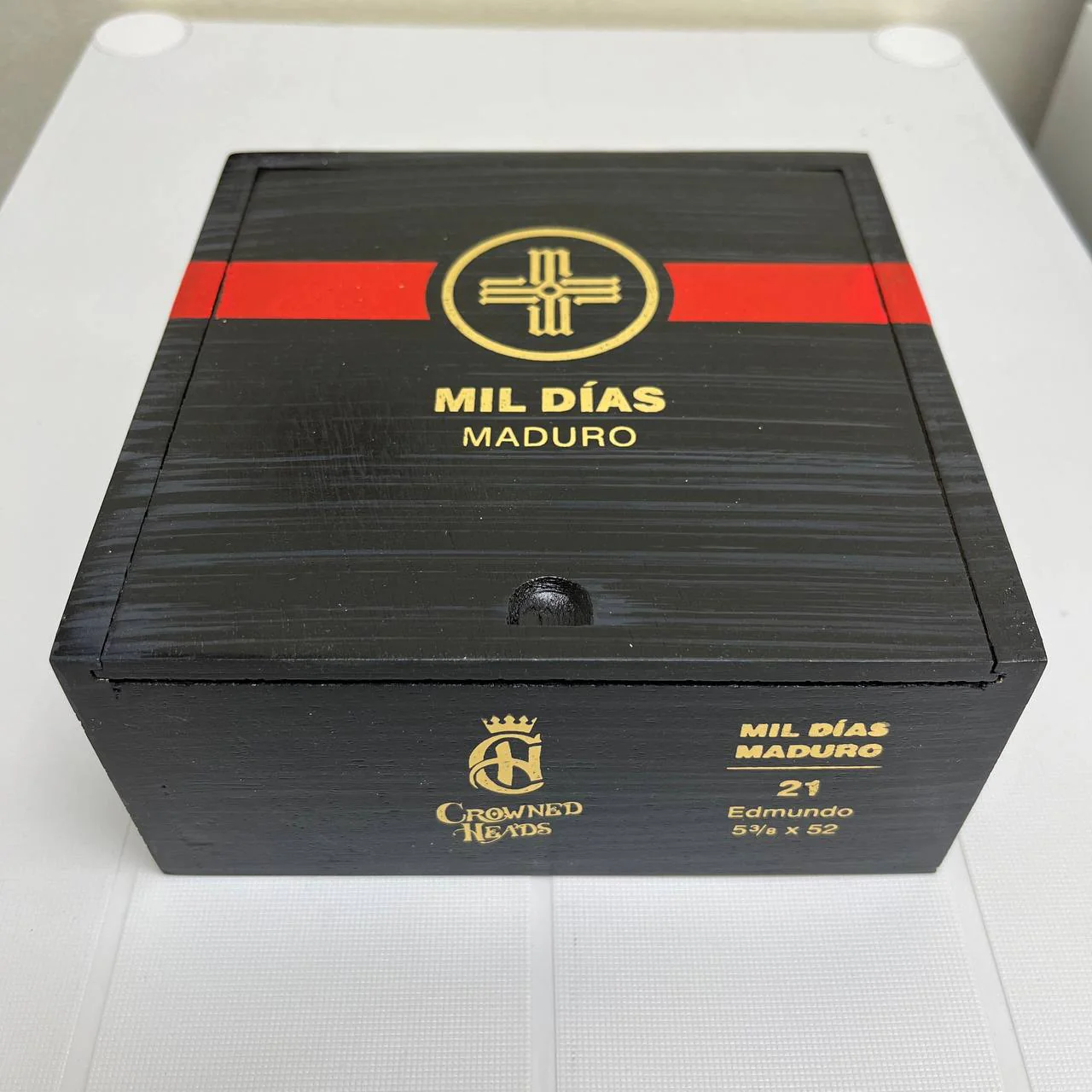 Crowned Heads Mil Dias Maduro Edmundo - Image 5