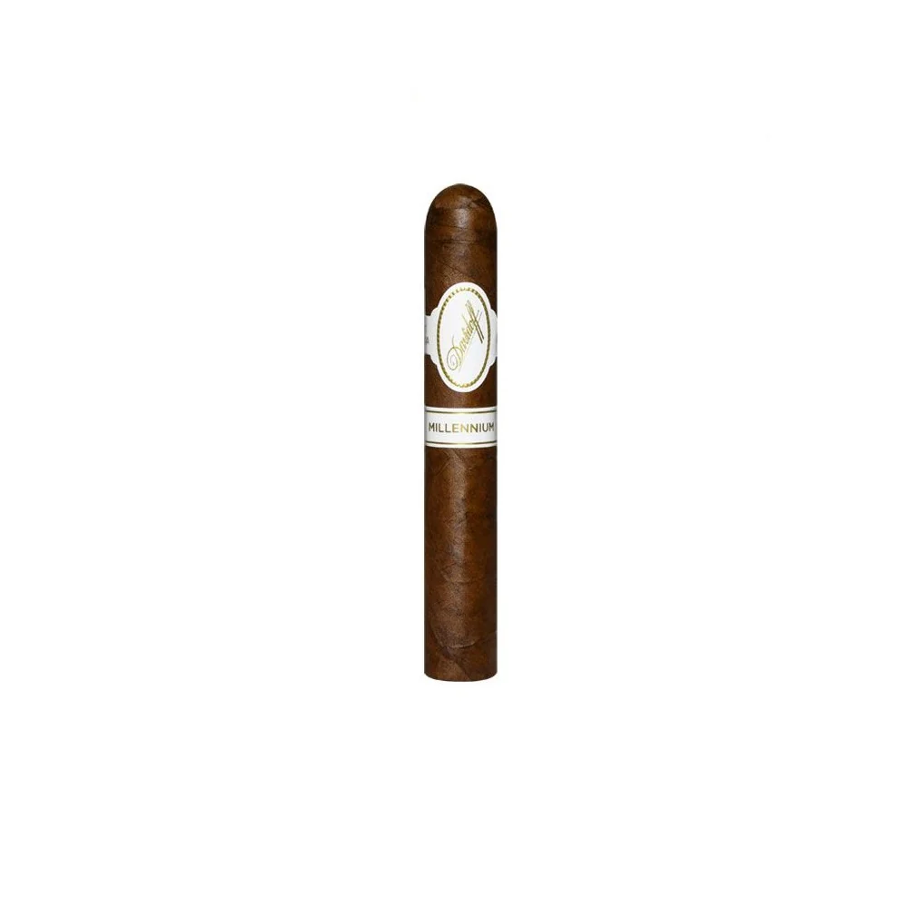 Davidoff Millennium Series Petit Corona - Image 3