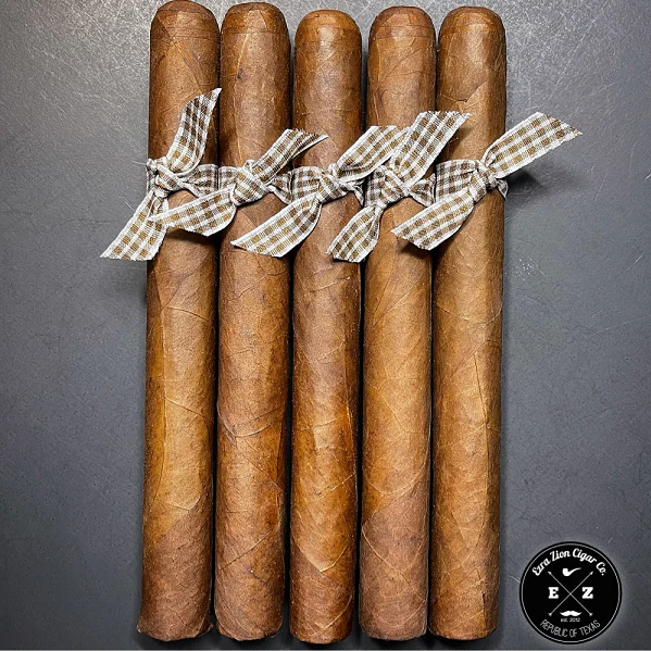 Ezra Zion Pecan Pie L.E. Toro Extra