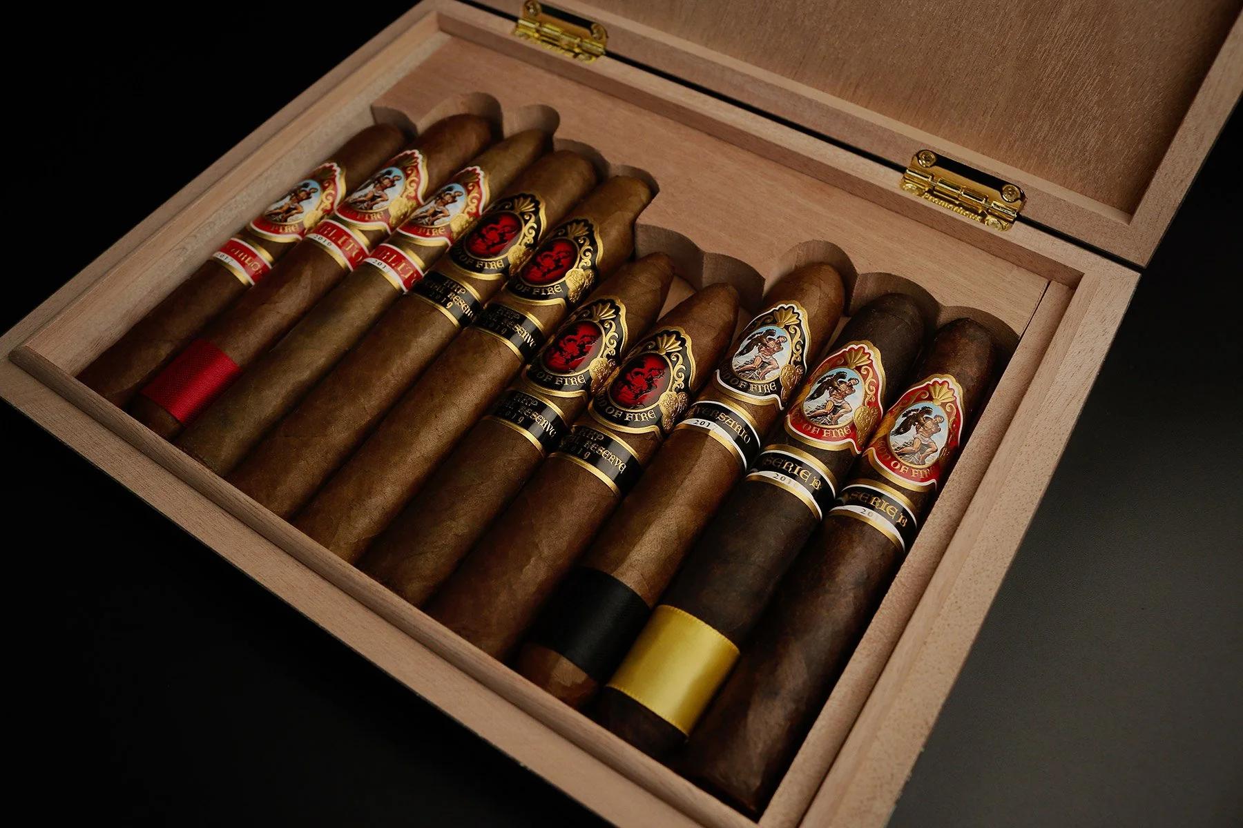 God of Fire KKP 10-Cigar Assortment - Image 3