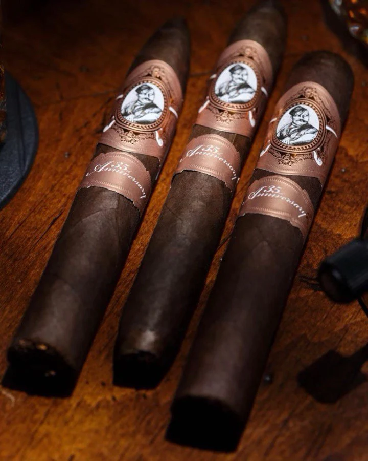 Gurkha 35th Anniversary Sampler - Image 2