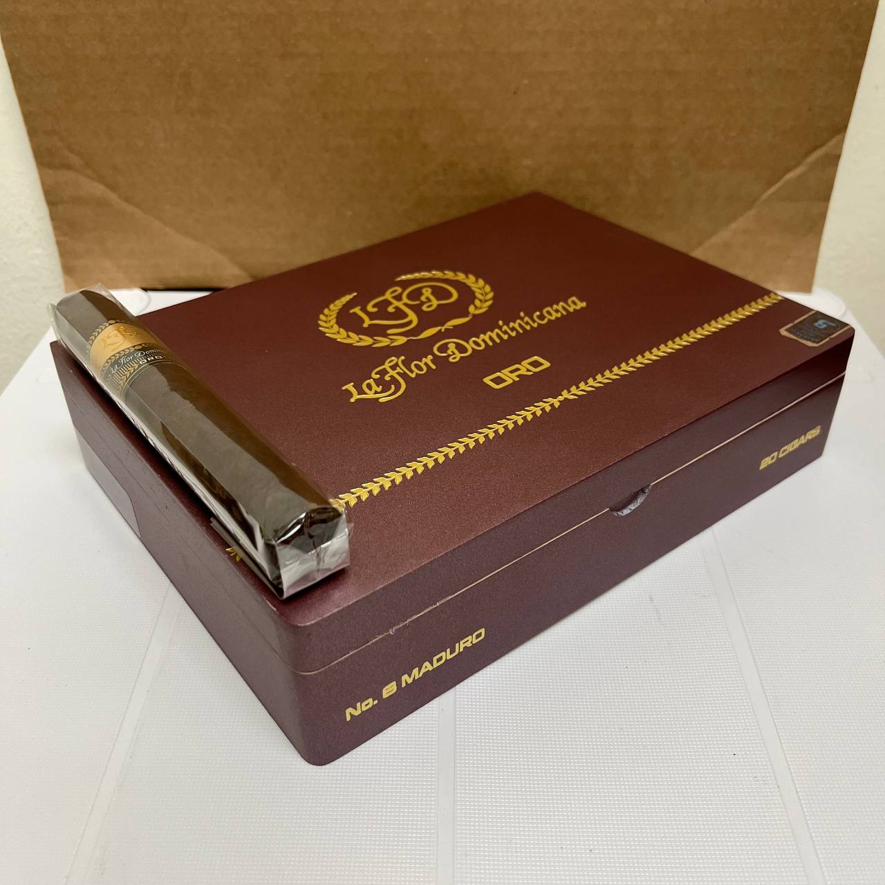 La Flor Dominicana Oro No. 6 Maduro - Image 4