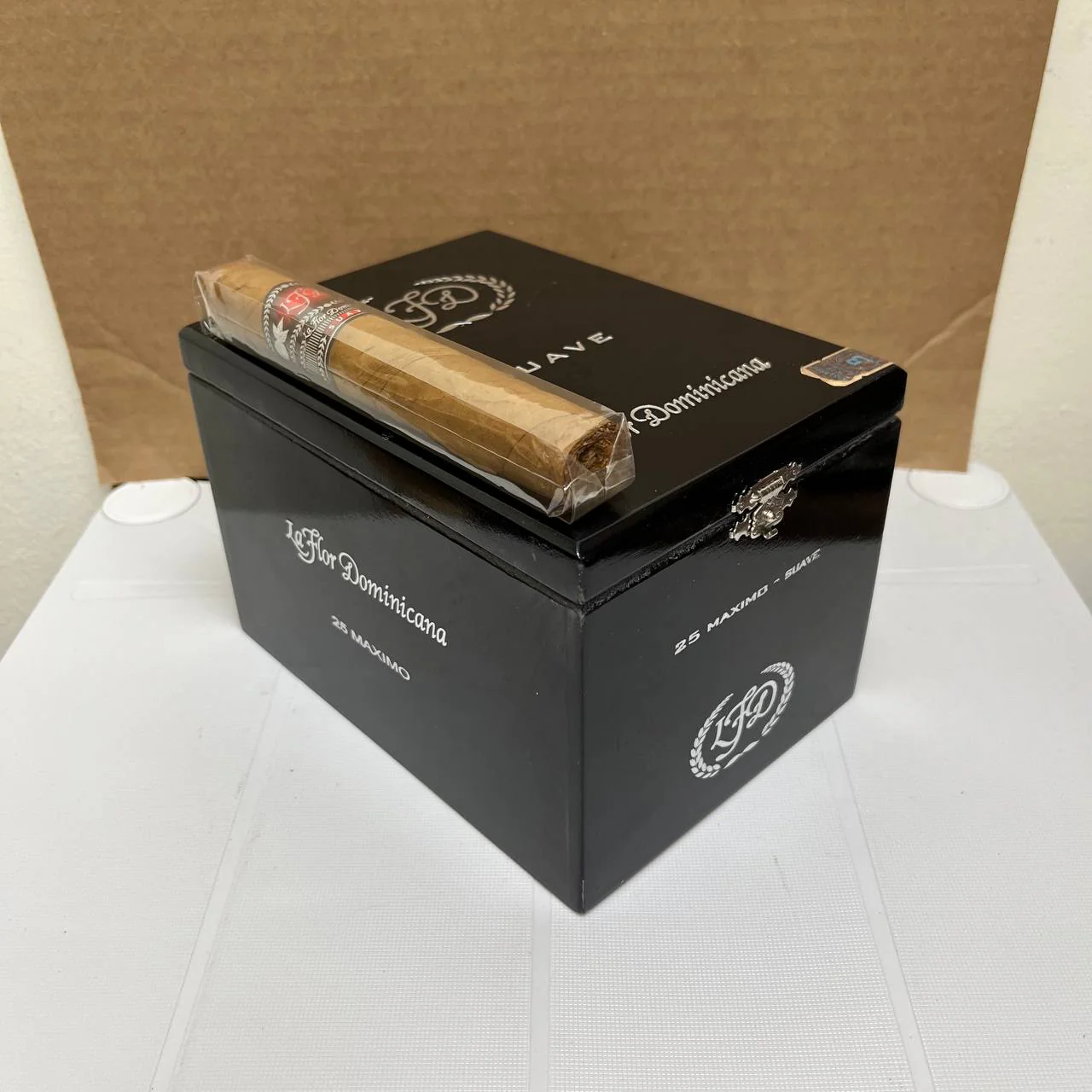 La Flor Dominicana Suave Maximo - Image 4