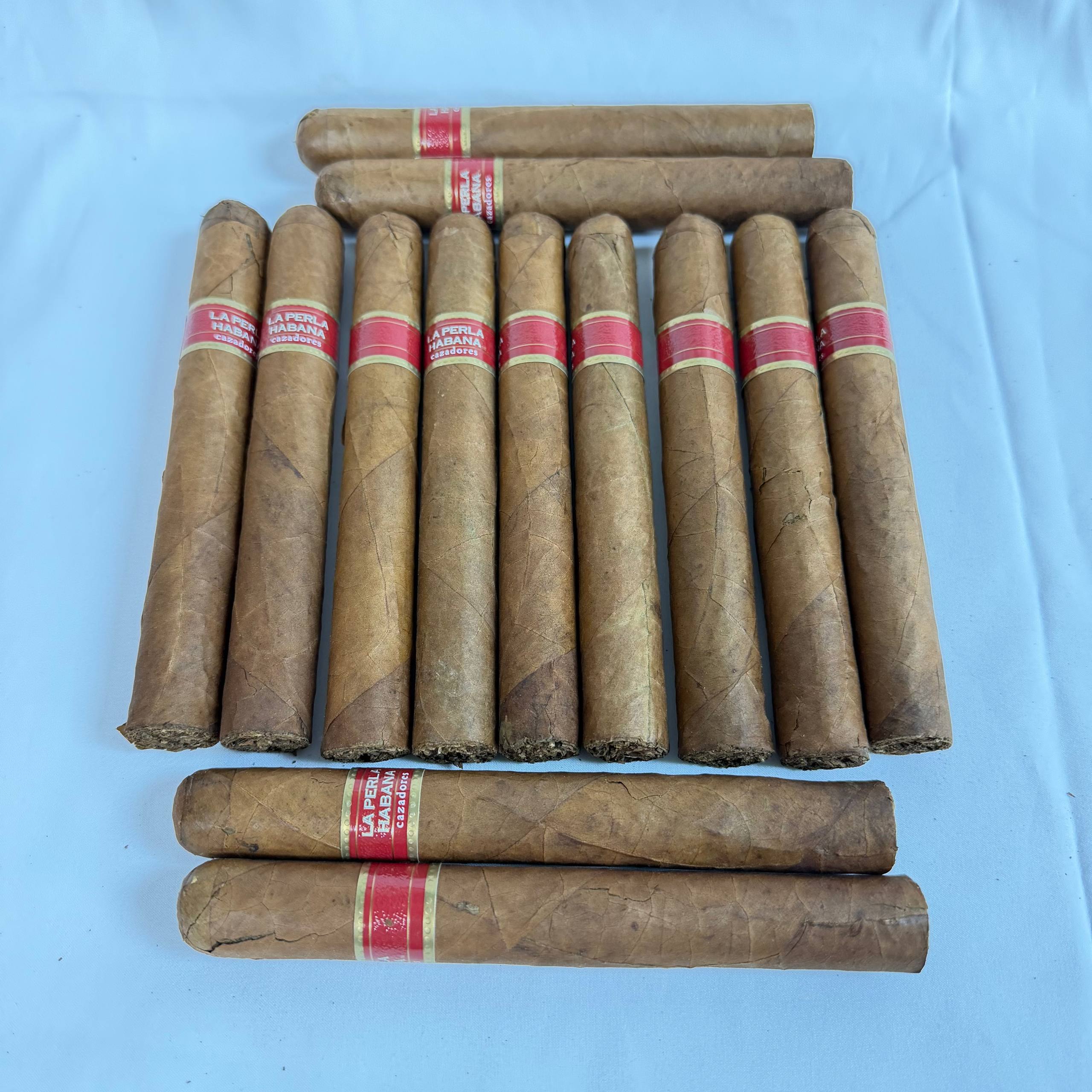 La Perla Habana Cazadores Toro -Damaged- - Image 3