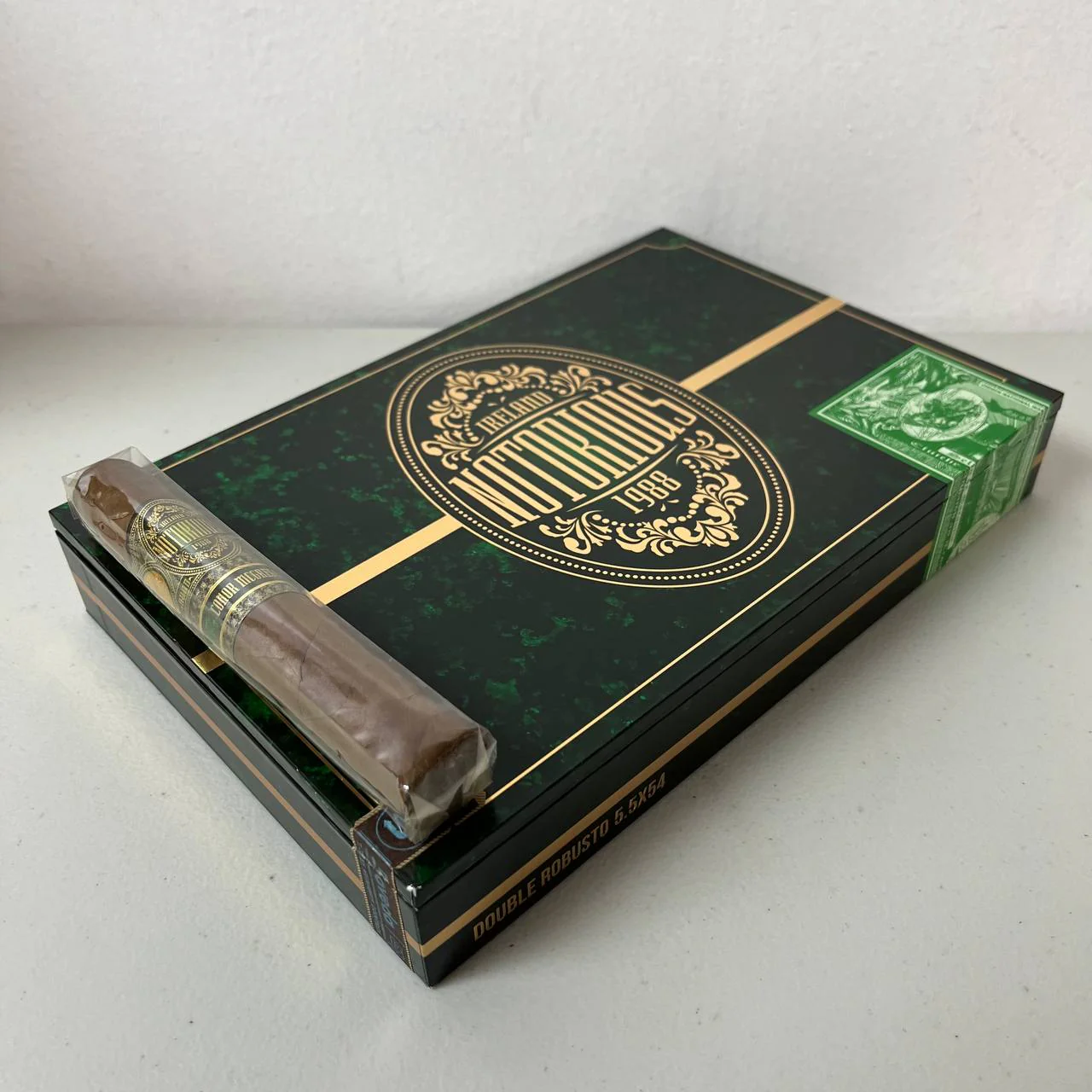 Notorious Cigars Double Robusto