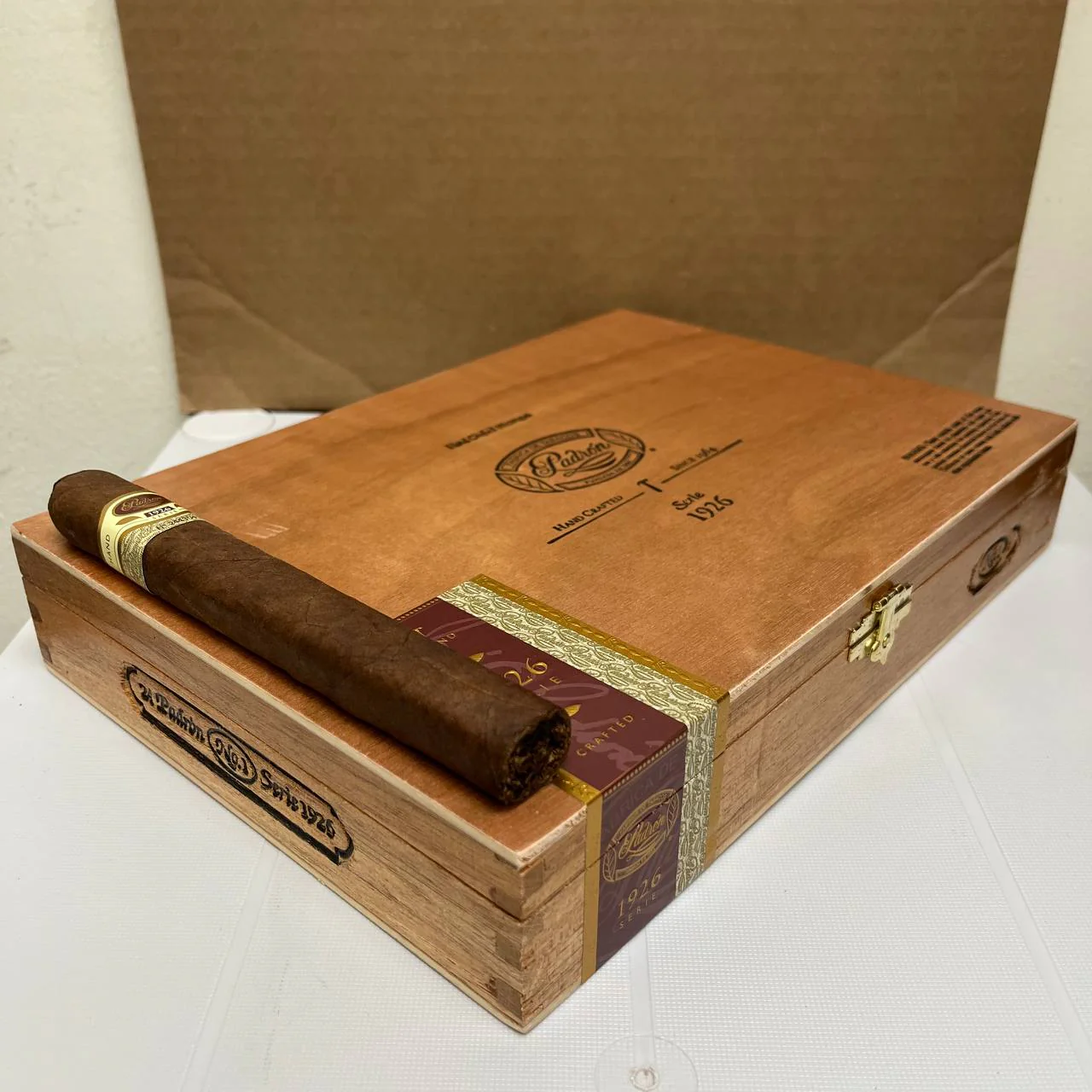 Padron 1926 Series No. 1 Toro Natural - Image 7
