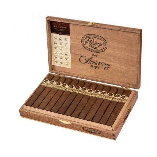 Padron 1964 Anniversary Exclusivo Robusto Natural - Image 4
