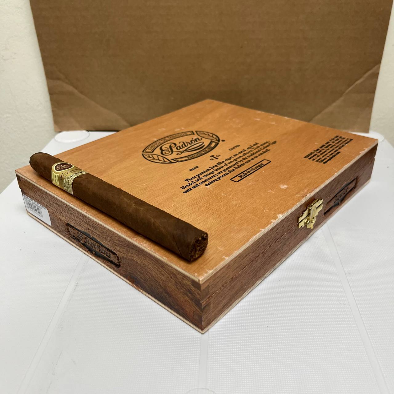 Padron 1964 Anniversary Superior Lonsdale Natural - Image 7