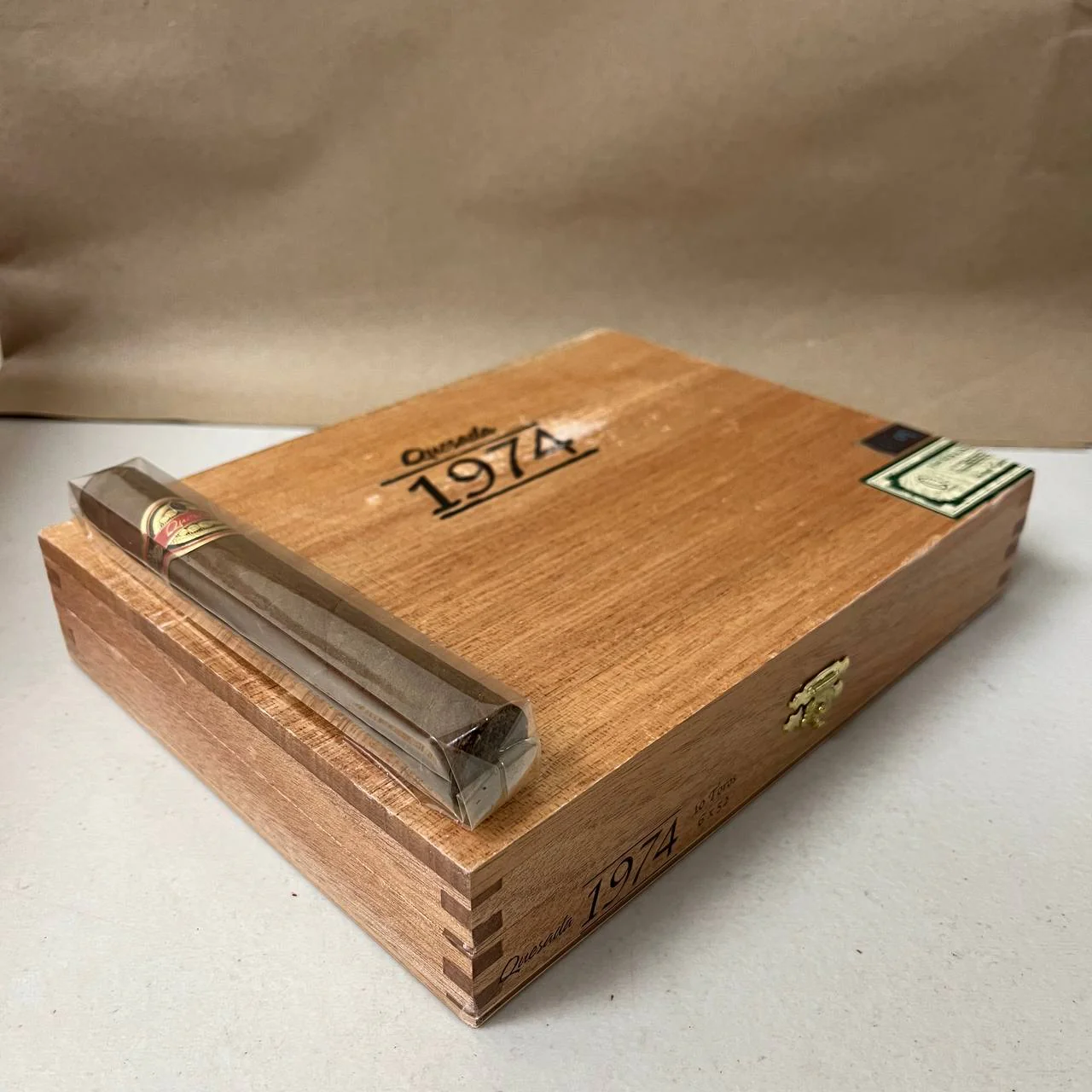 Quesada 1974 Toro - Image 2