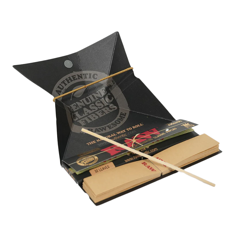 Raw Black King Size Slim Artesano Rolling Papers with Poker 32ct - Image 2
