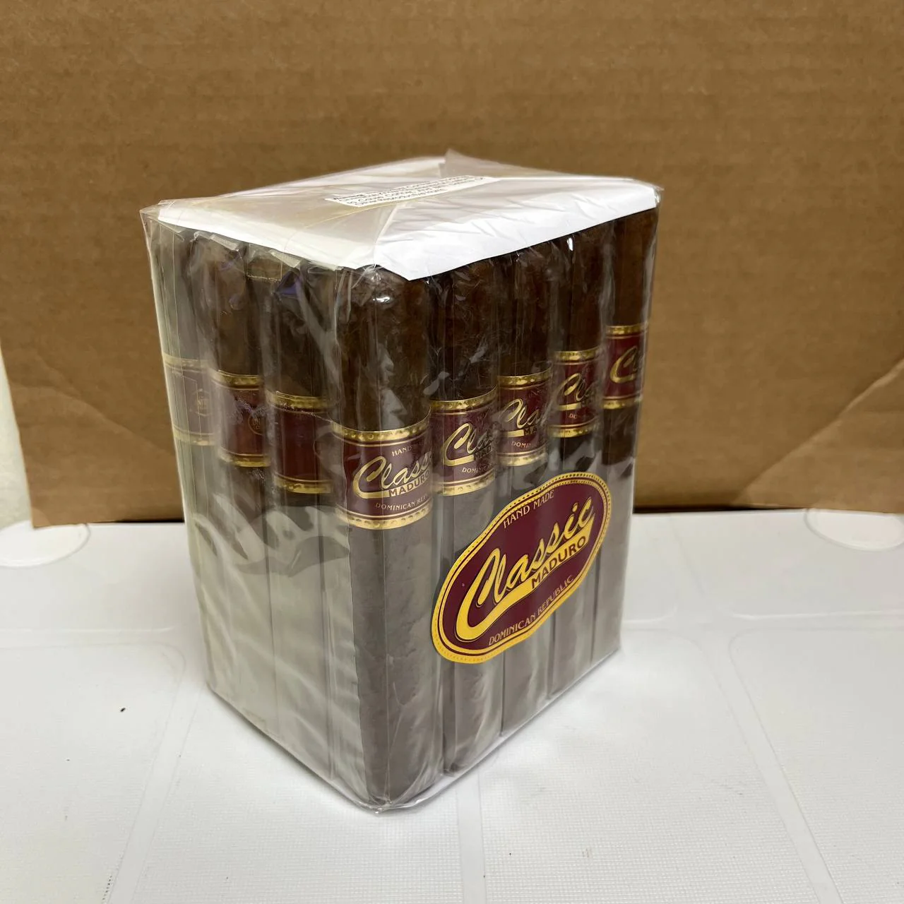 United Classic Maduro 660 - Image 4