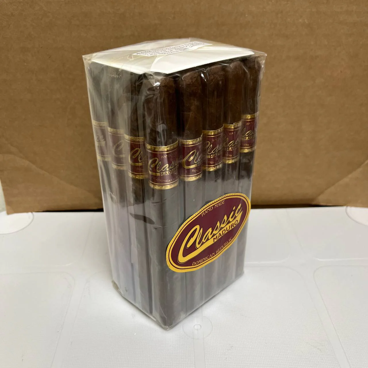 United Classic Maduro Corona - Image 4